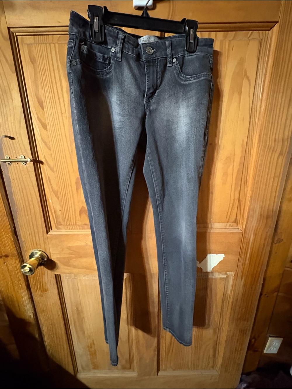 True Freedom Women's Gray Skinny Stretch Jeans